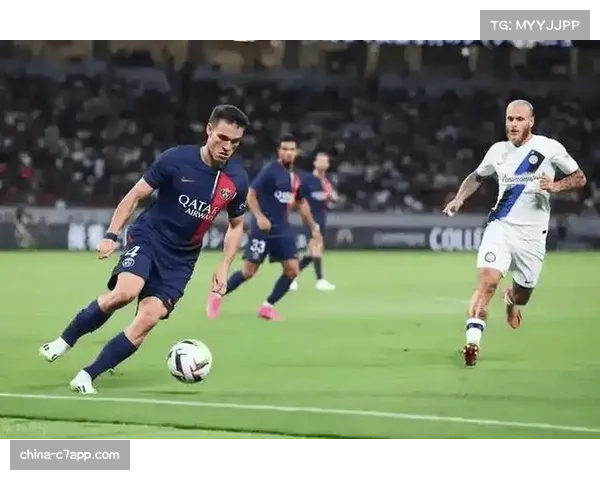 兰斯3-2险胜斯特拉斯堡，比赛上演进球大战，主队两度落后两度扳平